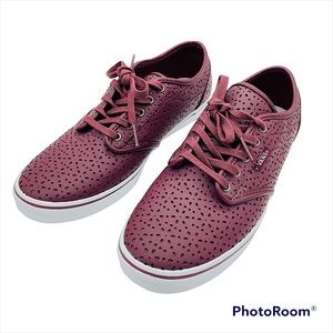 Woman’s Vans Atwood Low Deluxe Ultra Cush Maroon Sneakers